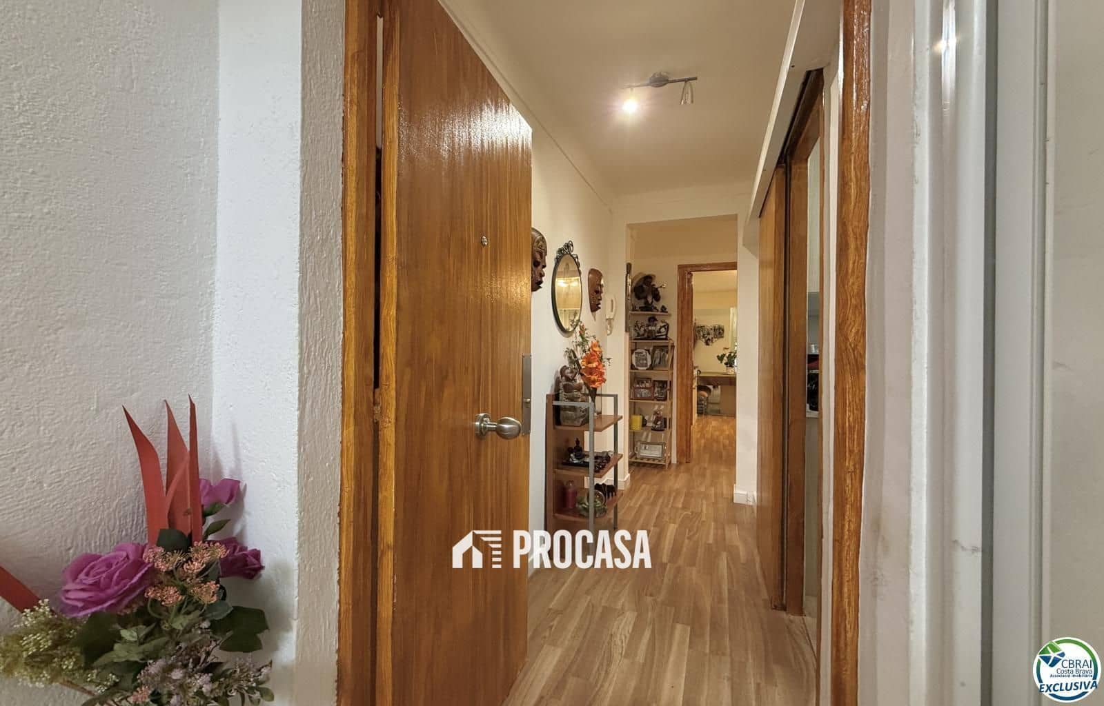 2 bedroom Flat for sale in Roses - € 190,000 (Ref: 9313977)