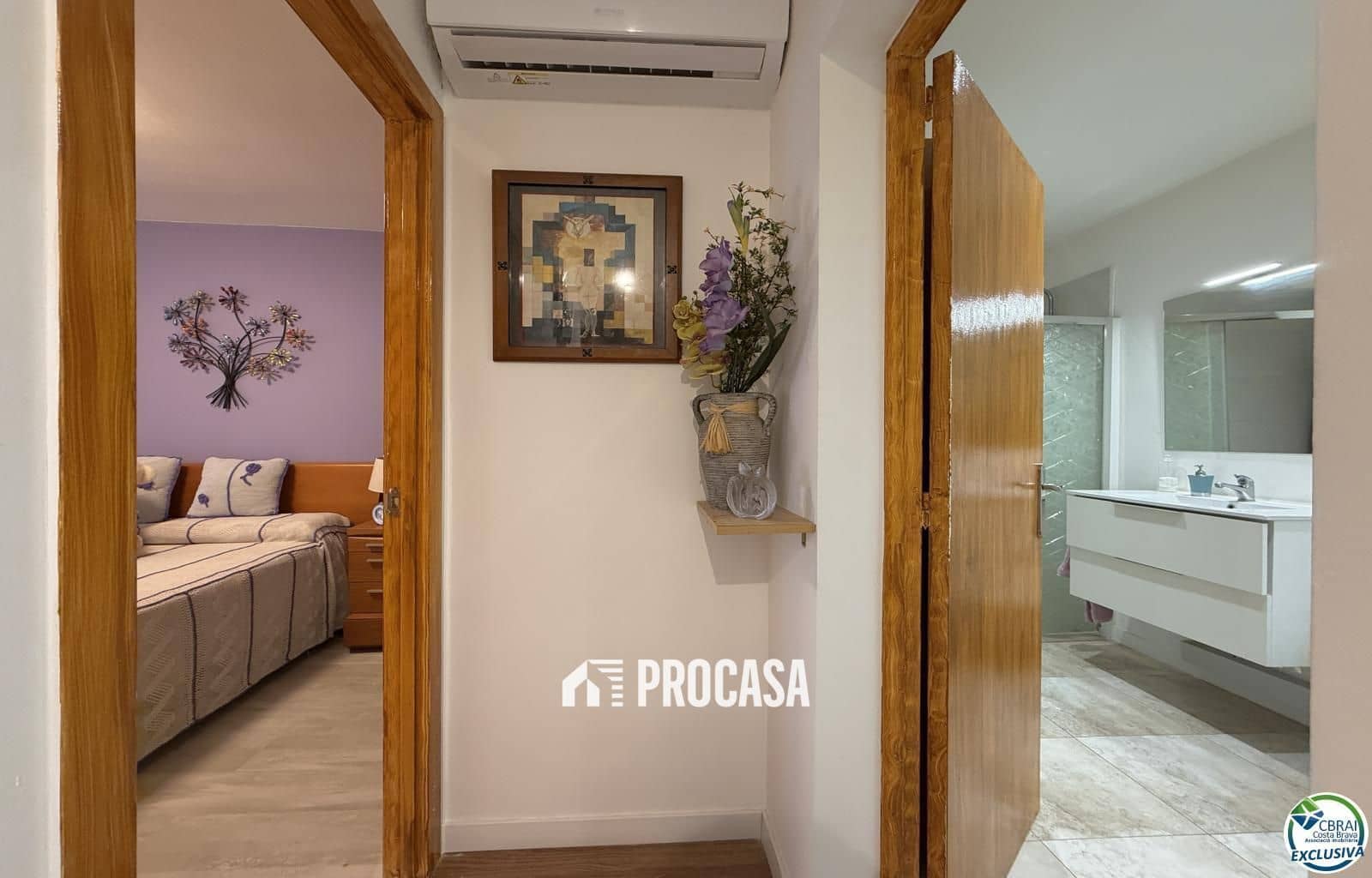 2 bedroom Flat for sale in Roses - € 190,000 (Ref: 9313977)