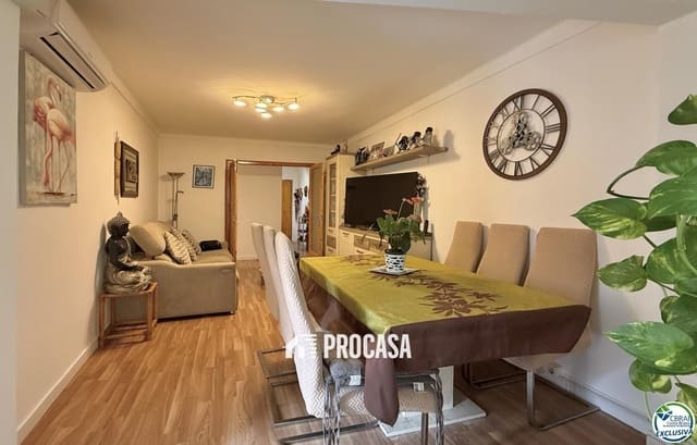 2 sovrum Lägenhet till salu i Roses - 190 000 € (Ref: 9313977)