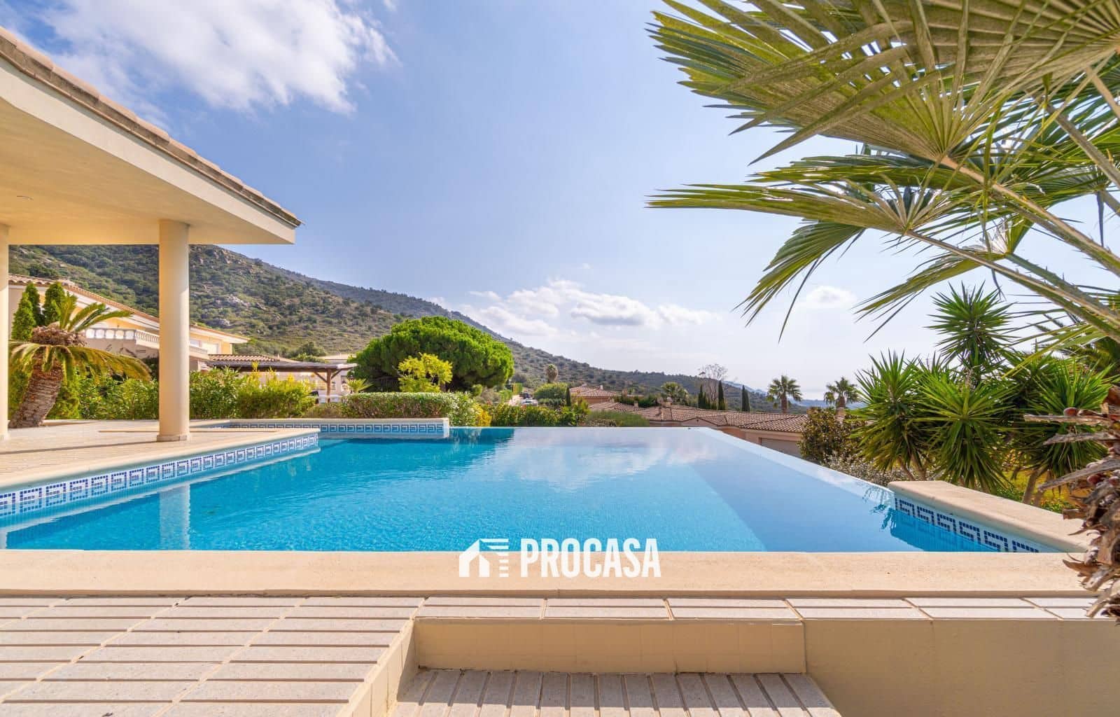 4 Zimmer Villa zu verkaufen in Palau-saverdera mit Pool Garage - 1.250.000 € (Ref: 9327006)