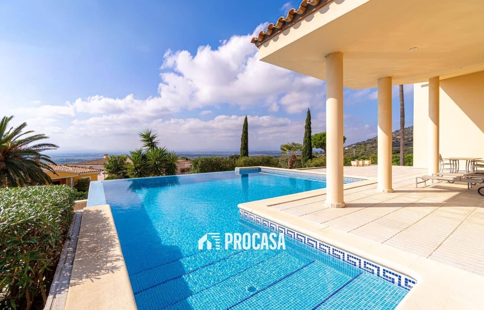 4 Zimmer Villa zu verkaufen in Palau-saverdera mit Pool Garage - 1.250.000 € (Ref: 9327006)