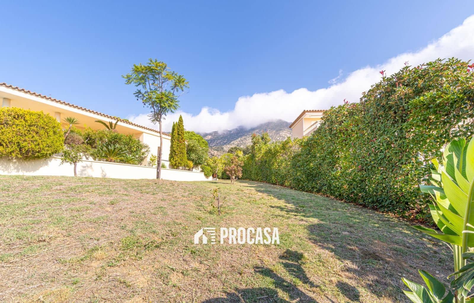 4 Zimmer Villa zu verkaufen in Palau-saverdera mit Pool Garage - 1.250.000 € (Ref: 9327006)