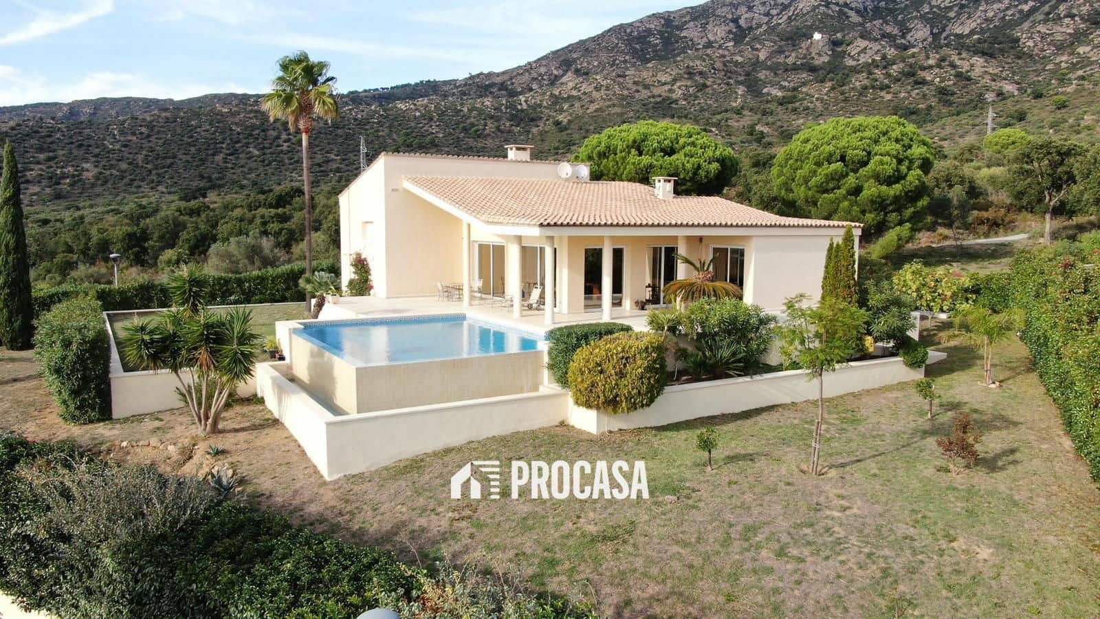 4 Zimmer Villa zu verkaufen in Palau-saverdera mit Pool Garage - 1.250.000 € (Ref: 9327006)