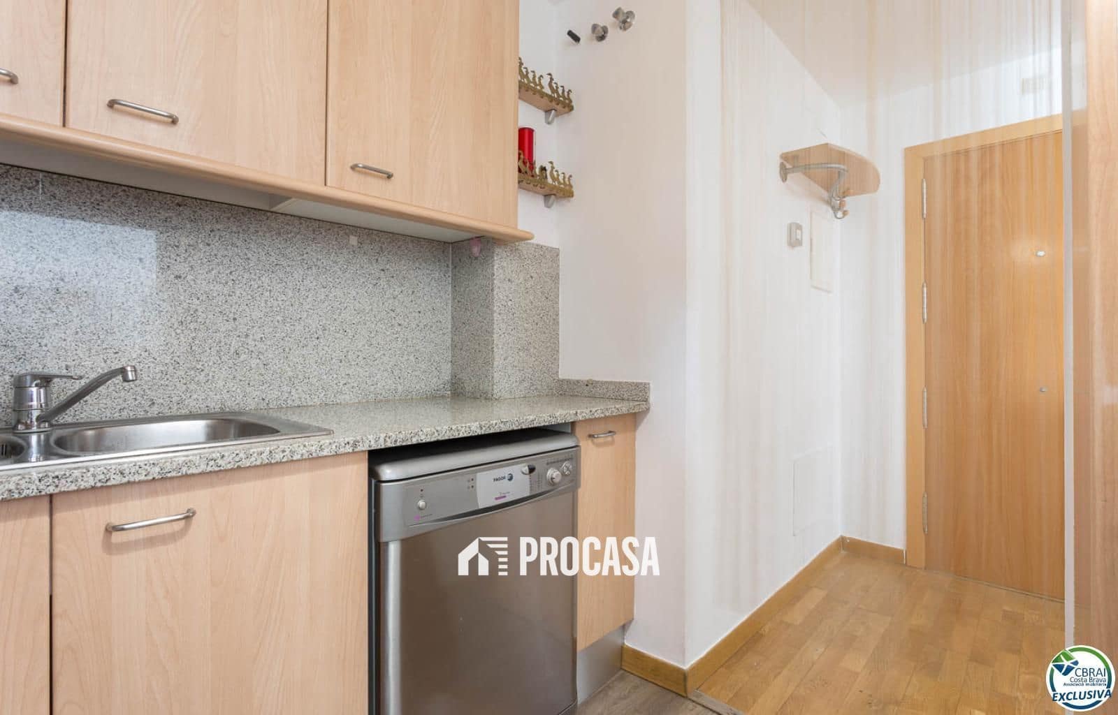 3 soveværelse Lejlighed til salg i Roses med garage - € 257.000 (Ref: 9327007)