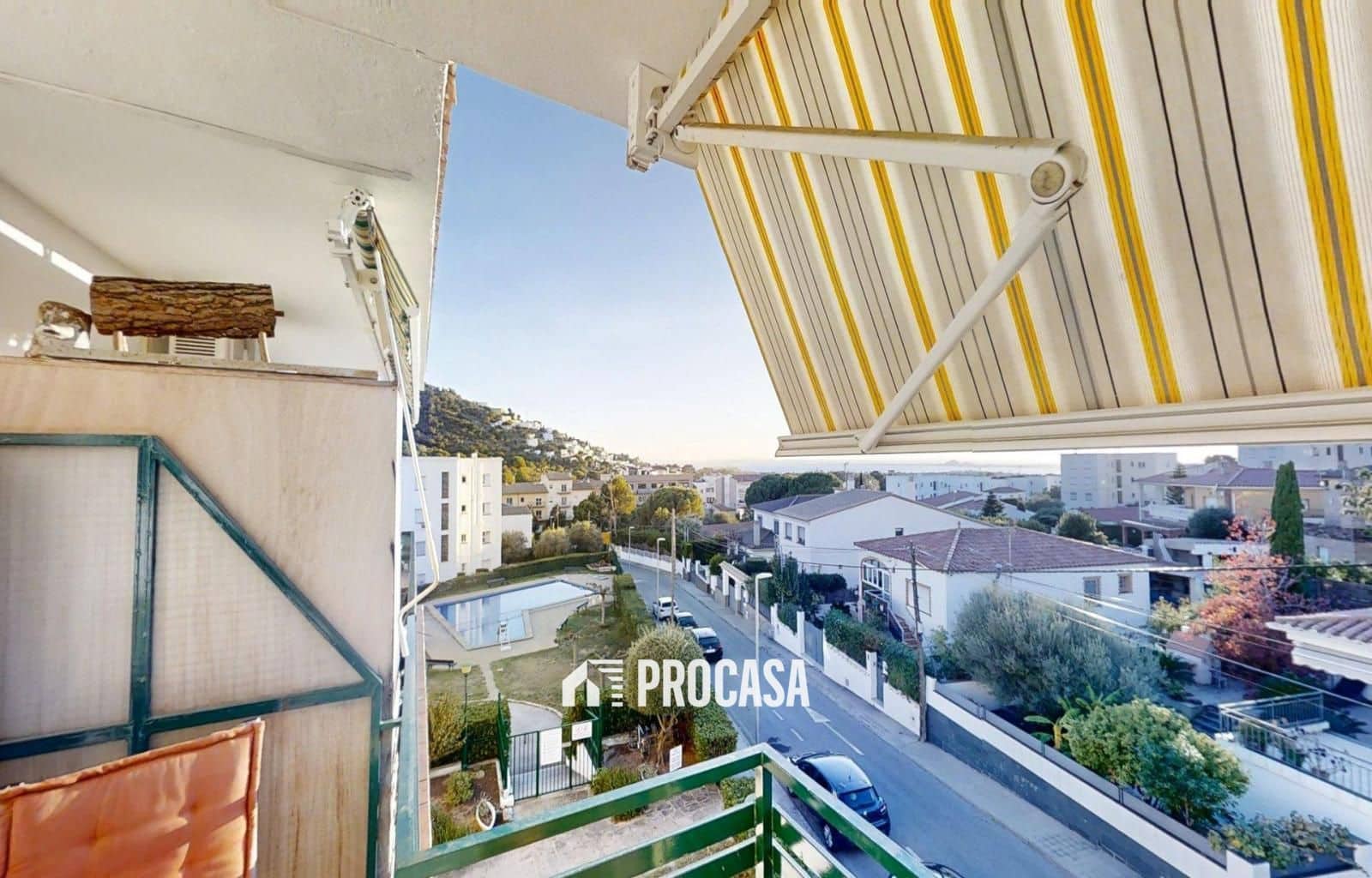 2 Zimmer Wohnung zu verkaufen in Roses mit Pool Garage - 198.000 € (Ref: 9347919)