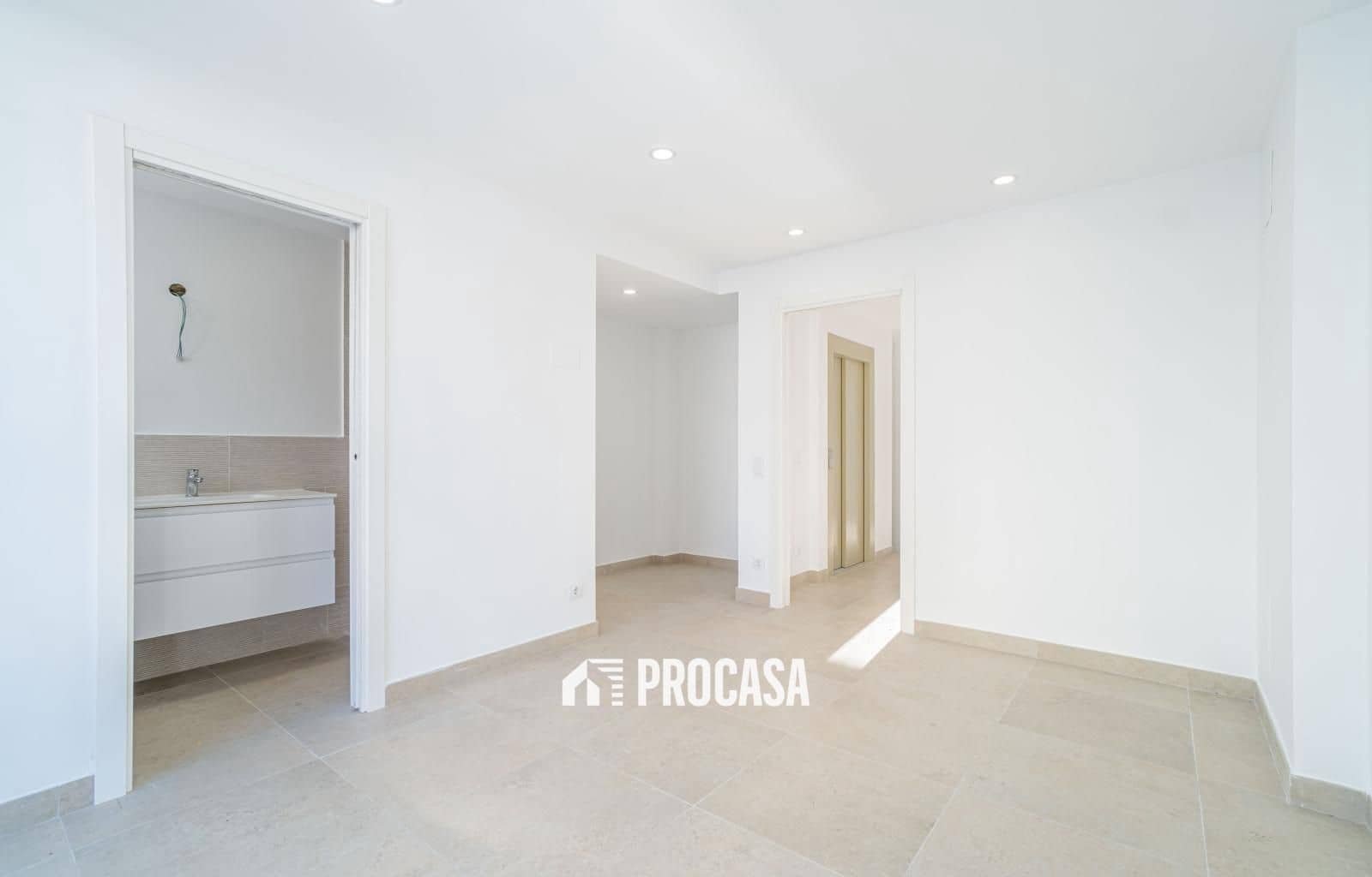 3 soverom Villa til salgs i Empuriabrava med garasje - € 625 000 (Ref: 9354048)