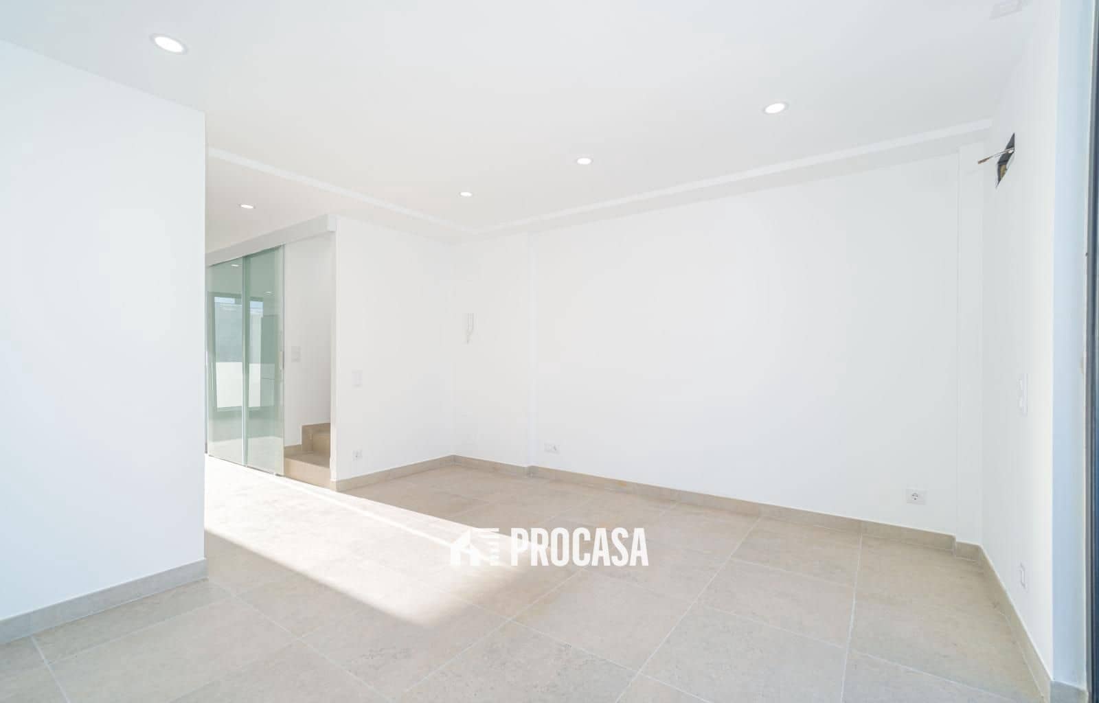 3 soverom Villa til salgs i Empuriabrava med garasje - € 625 000 (Ref: 9354048)