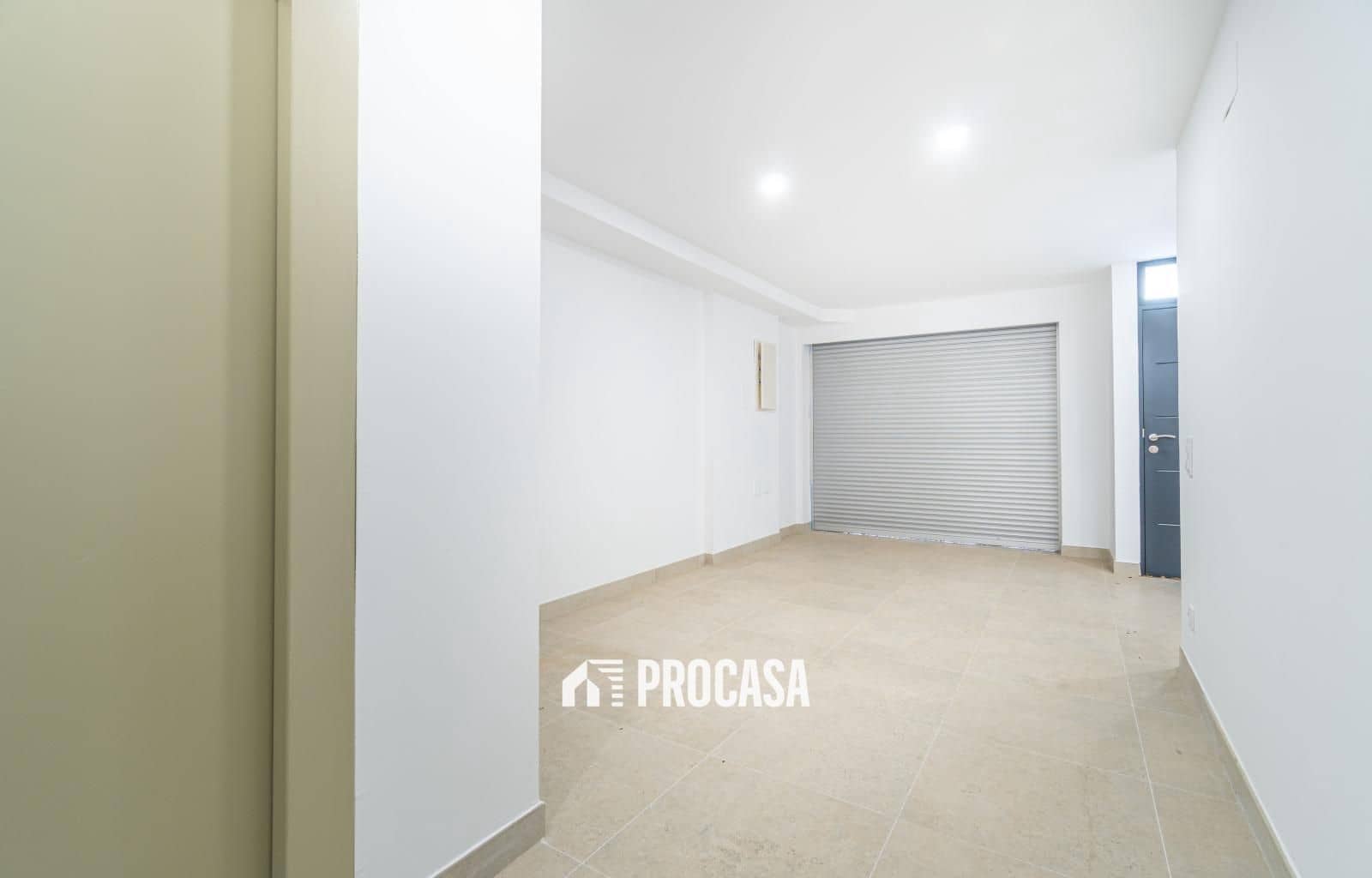 4 chambre Villa/Maison à vendre à Empuriabrava avec garage - 670 000 € (Ref: 9354049)