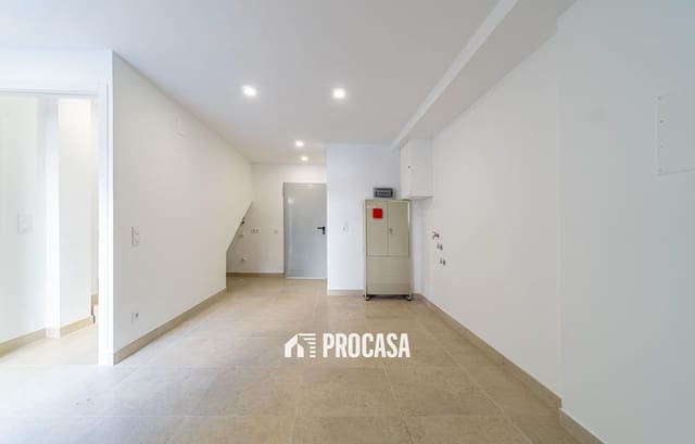 4 sypialnia Willa na sprzedaż w Empuriabrava, Castelló d'Empúries z garażem - 670 000 € (Ref: 9354049)