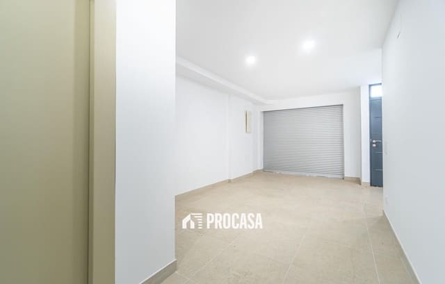 4 sypialnia Willa na sprzedaż w Empuriabrava, Castelló d'Empúries z garażem - 670 000 € (Ref: 9354049)