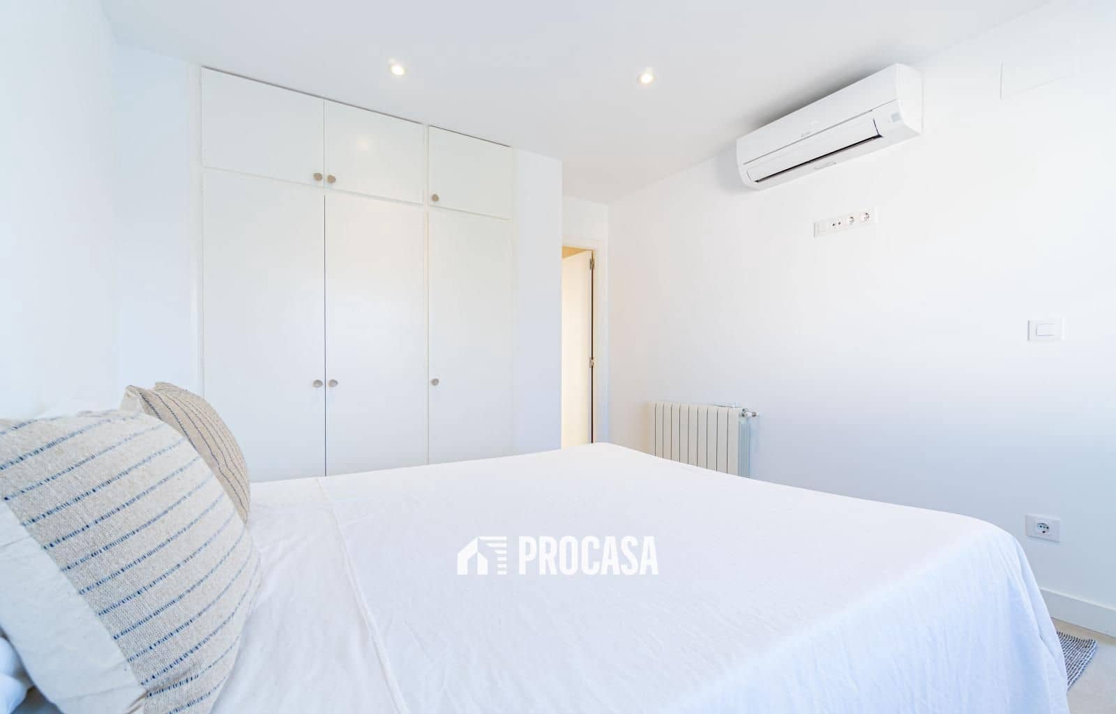 3 chambre Villa/Maison à vendre à Empuriabrava avec piscine garage - 1 050 000 € (Ref: 9369031)