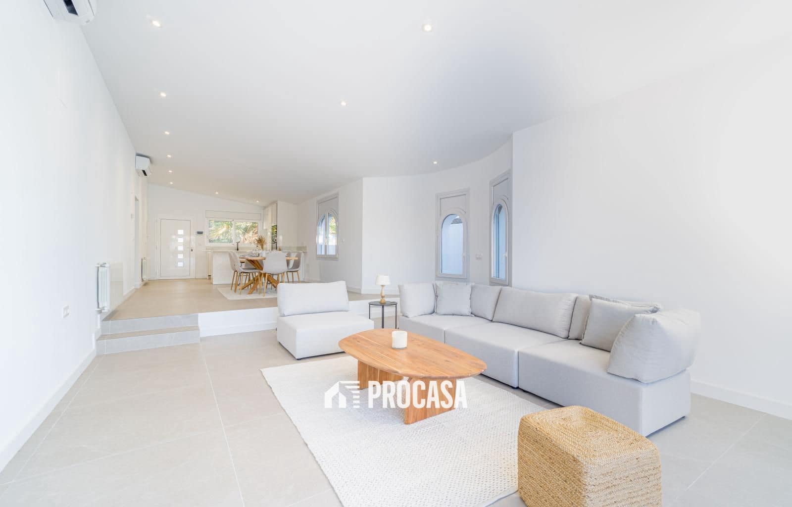 3 chambre Villa/Maison à vendre à Empuriabrava avec piscine garage - 1 050 000 € (Ref: 9369031)