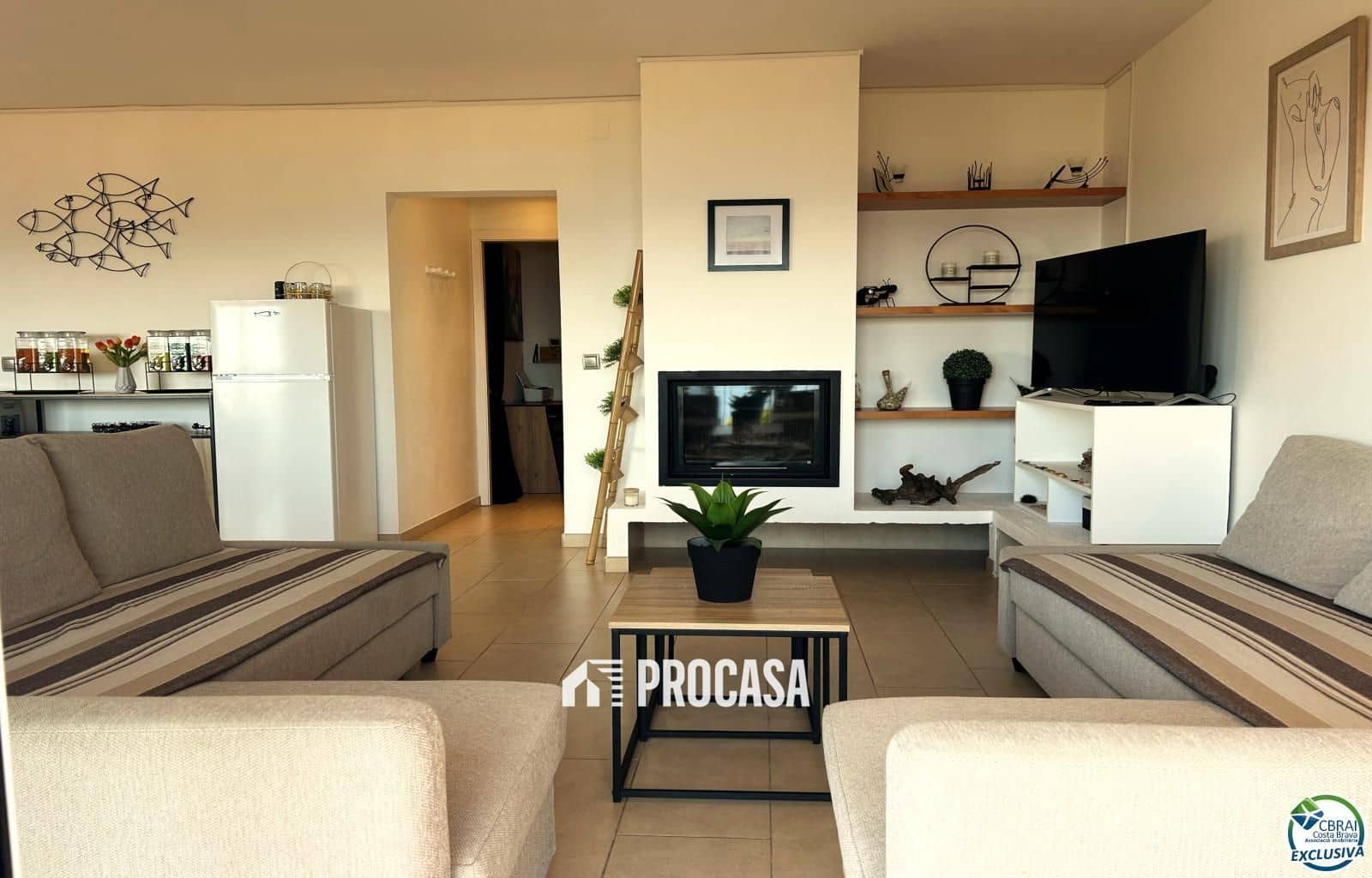 3 makuuhuone Asunto myytävänä paikassa Llanca mukana 
autotalli - 320 000 € (Ref: 9379587)