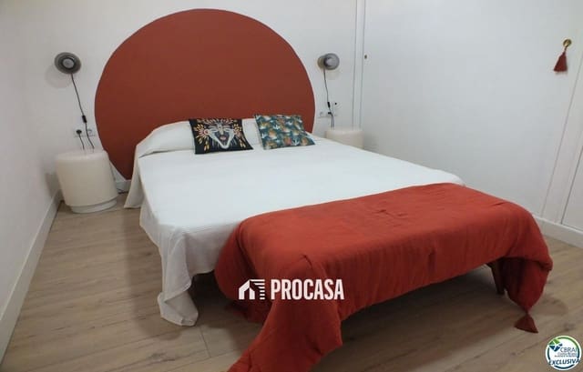 1 slaapkamer Flat te koop in Santa Margarida, Roses - € 150.000 (Ref: 9383312)