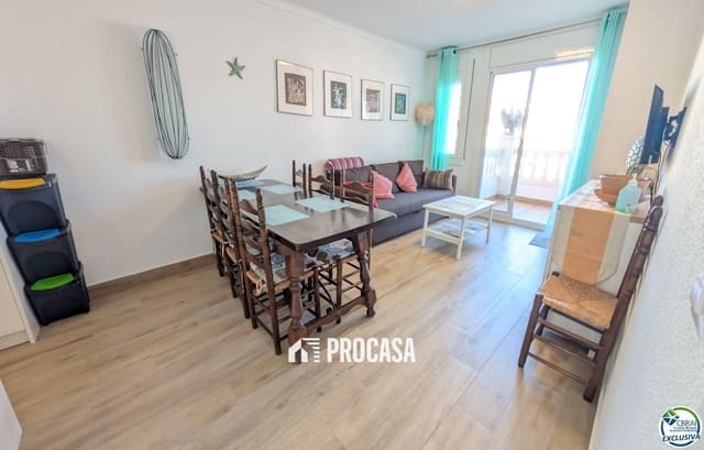 2 bedroom Flat for sale in Empuriabrava, Castelló d'Empúries - € 255,000 (Ref: 9396634)