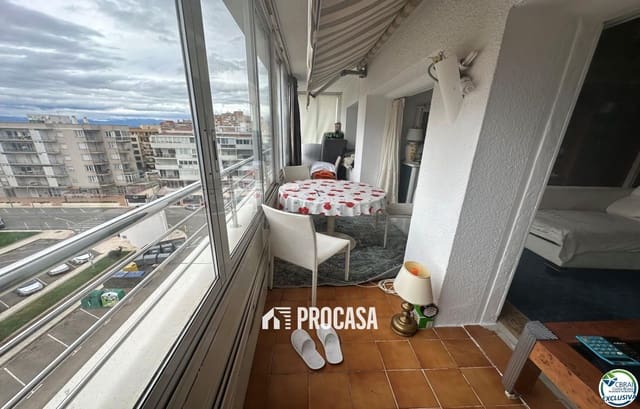 1 bedroom Flat for sale in Santa Margarida, Roses with pool - € 179,000 (Ref: 9396635)