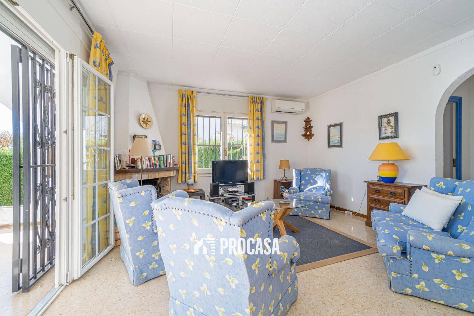 4 Zimmer Villa zu verkaufen in Empuriabrava mit Pool Garage - 890.000 € (Ref: 9399645)