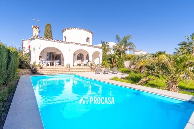 4 Zimmer Villa zu verkaufen in Empuriabrava, Castelló d'Empúries mit Pool Garage - 890.000 € (Ref: 9399645)