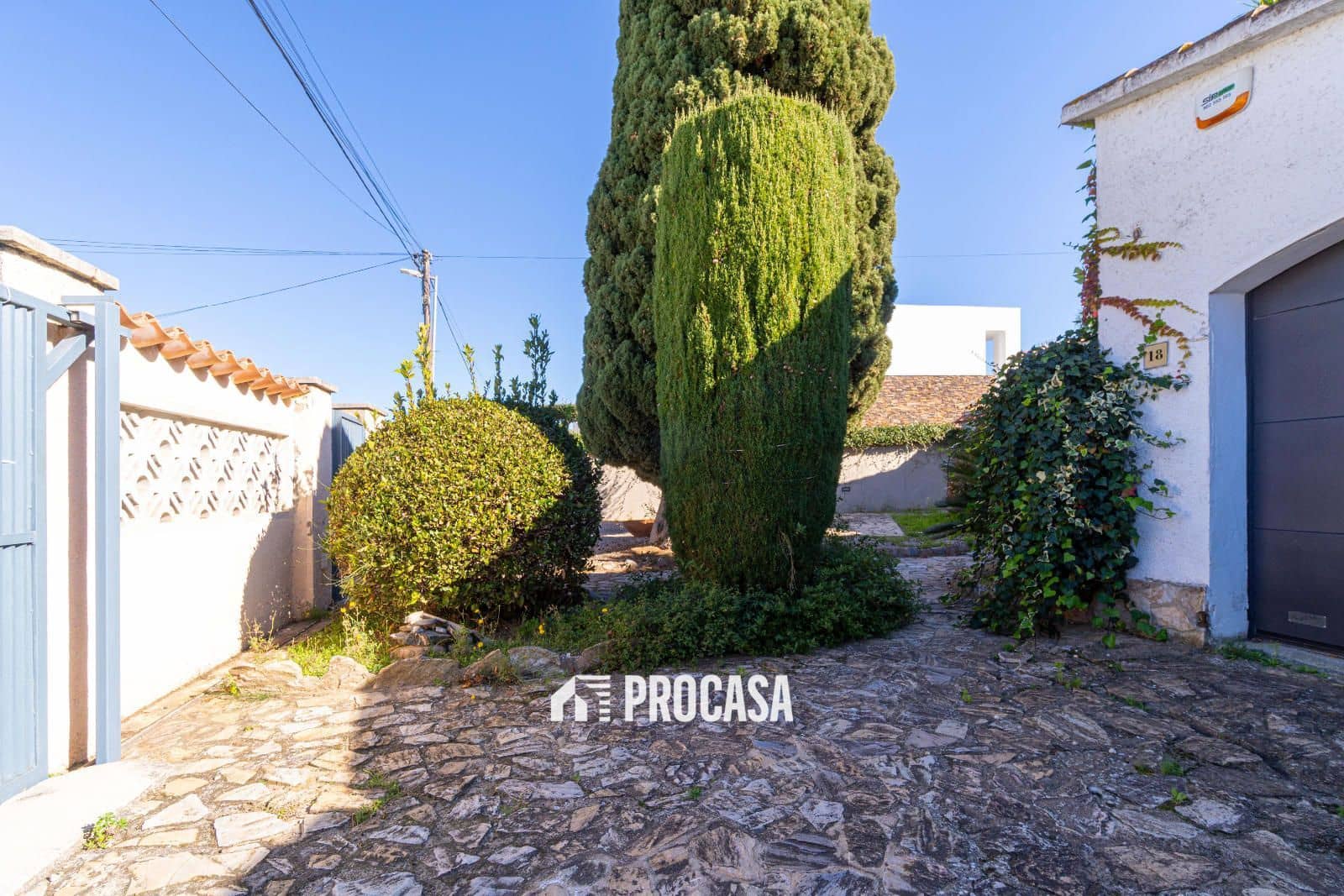 4 Zimmer Villa zu verkaufen in Empuriabrava mit Pool Garage - 890.000 € (Ref: 9399645)