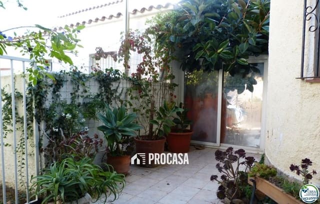 3 chambre Appartement à vendre à Empuriabrava, Castelló d'Empúries avec garage - 290 000 € (Ref: 9403750)