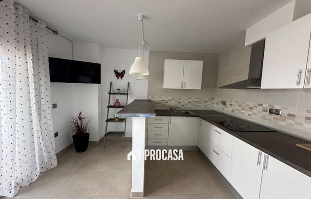 1 bedroom Flat for sale in Empuriabrava, Castelló d'Empúries - € 125,000 (Ref: 9405846)