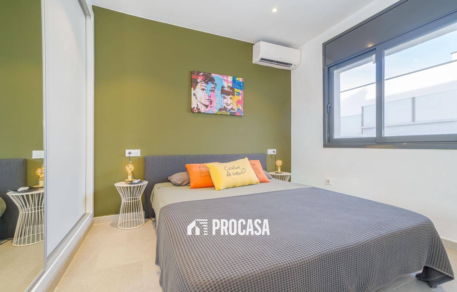 5 bedroom Villa for sale in Empuriabrava with pool garage - € 1,259,000 (Ref: 9412287)