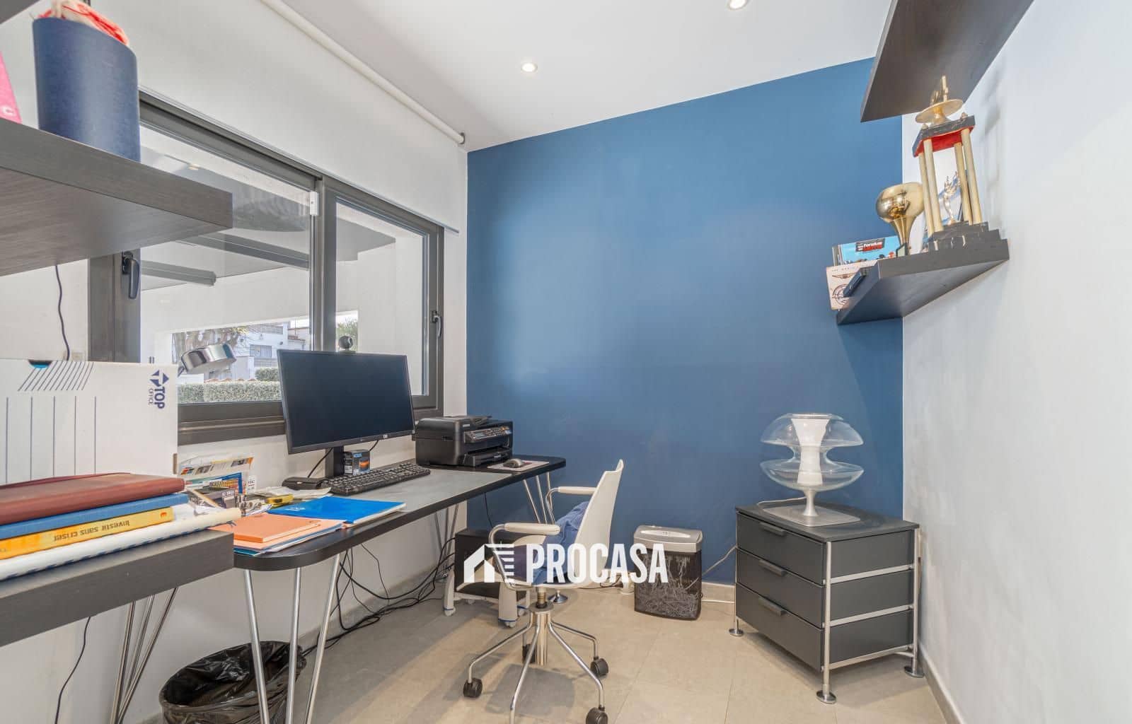 5 bedroom Villa for sale in Empuriabrava with pool garage - € 1,259,000 (Ref: 9412287)