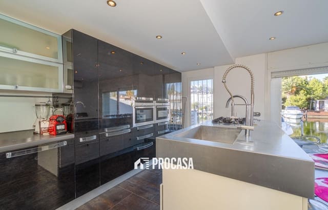 2 chambre Villa/Maison à vendre à Santa Margarida, Roses - 585 000 € (Ref: 9419409)