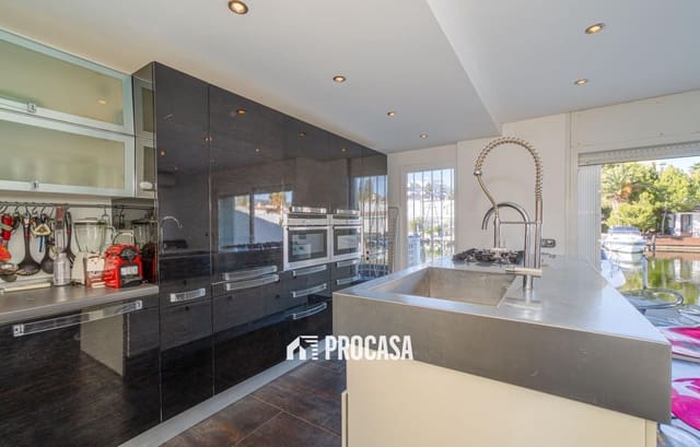 2 chambre Villa/Maison à vendre à Santa Margarida, Roses - 585 000 € (Ref: 9419409)