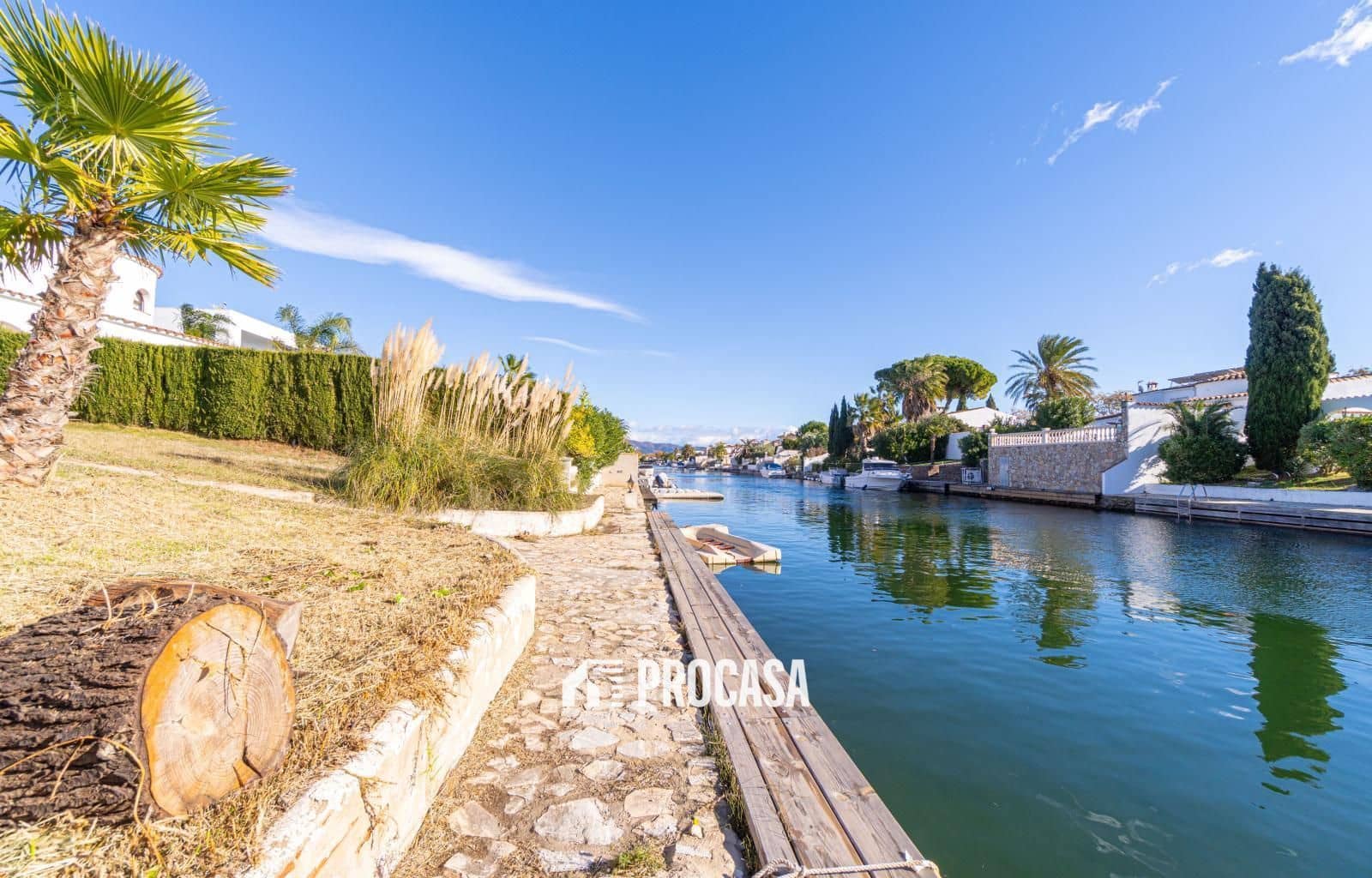 3 chambre Villa/Maison à vendre à Empuriabrava avec garage - 860 000 € (Ref: 9425849)