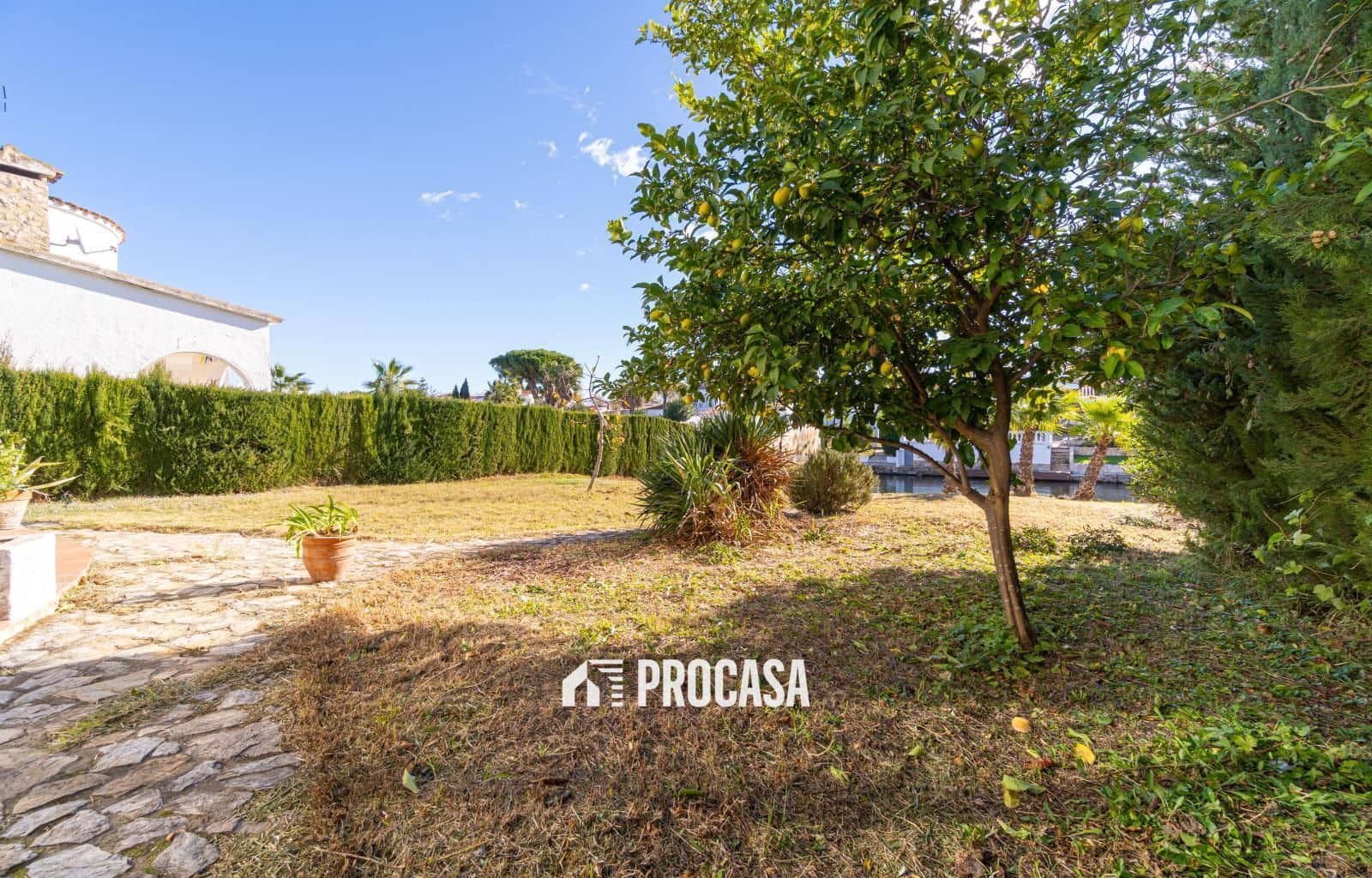 3 chambre Villa/Maison à vendre à Empuriabrava avec garage - 860 000 € (Ref: 9425849)