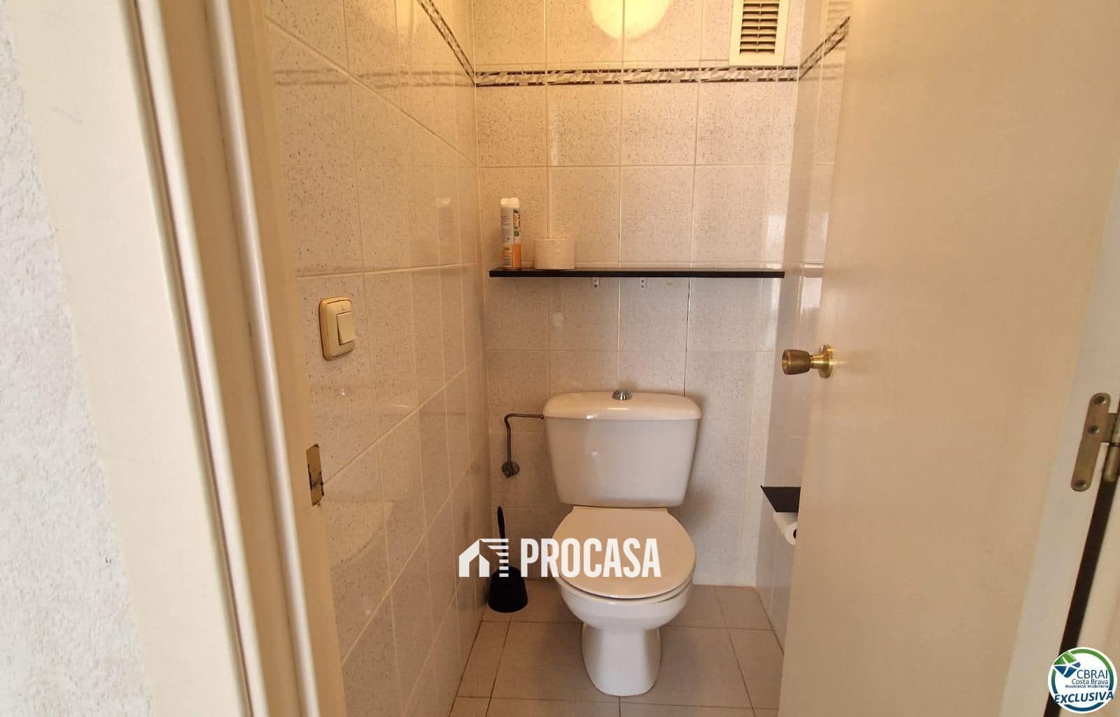 2 bedroom Flat for sale in Roses - € 225,000 (Ref: 9425850)