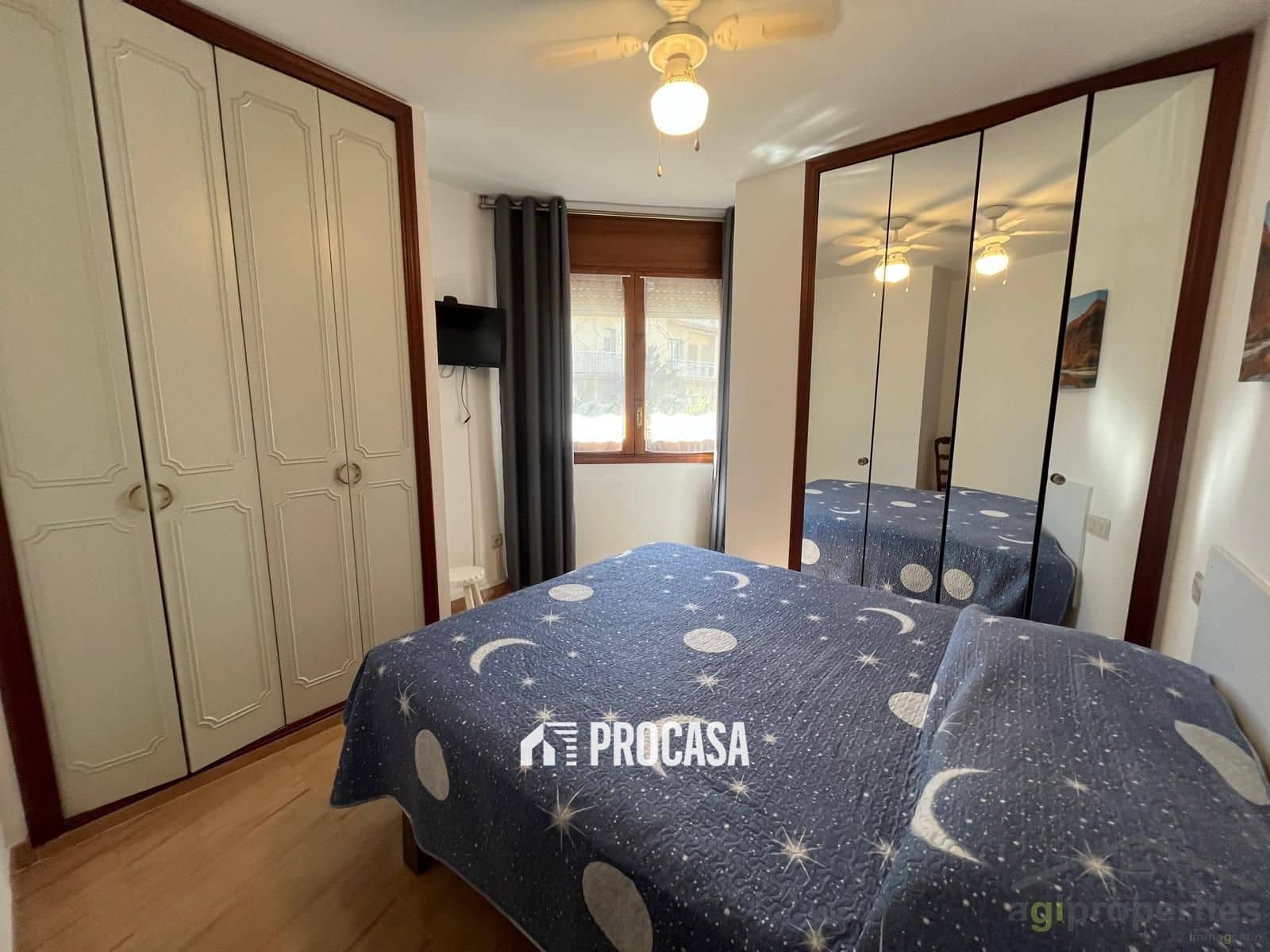 3 makuuhuone Asunto myytävänä paikassa Roses - 230 000 € (Ref: 9427993)