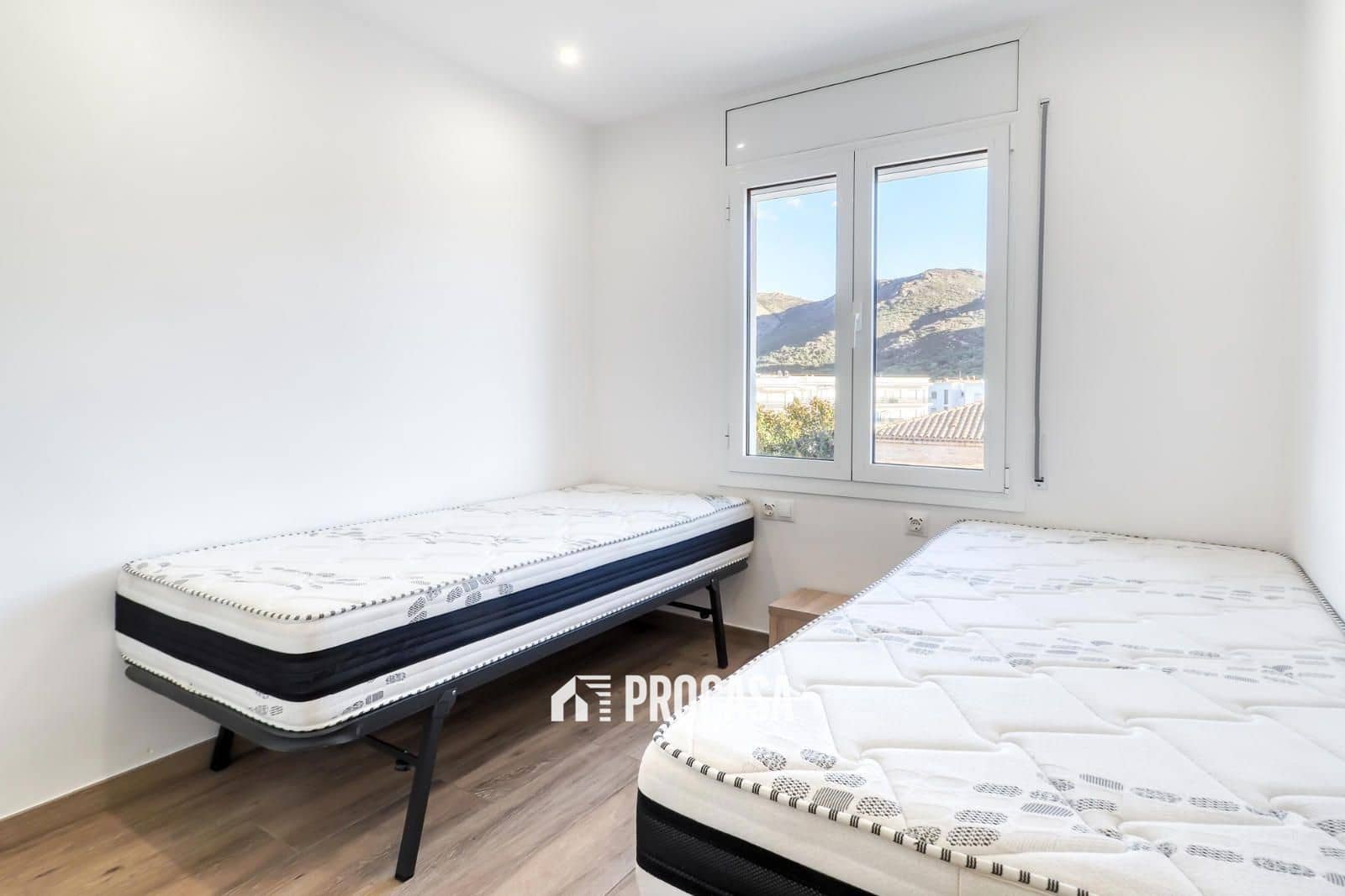 3 chambre Appartement à vendre à Roses avec piscine - 215 000 € (Ref: 9427994)