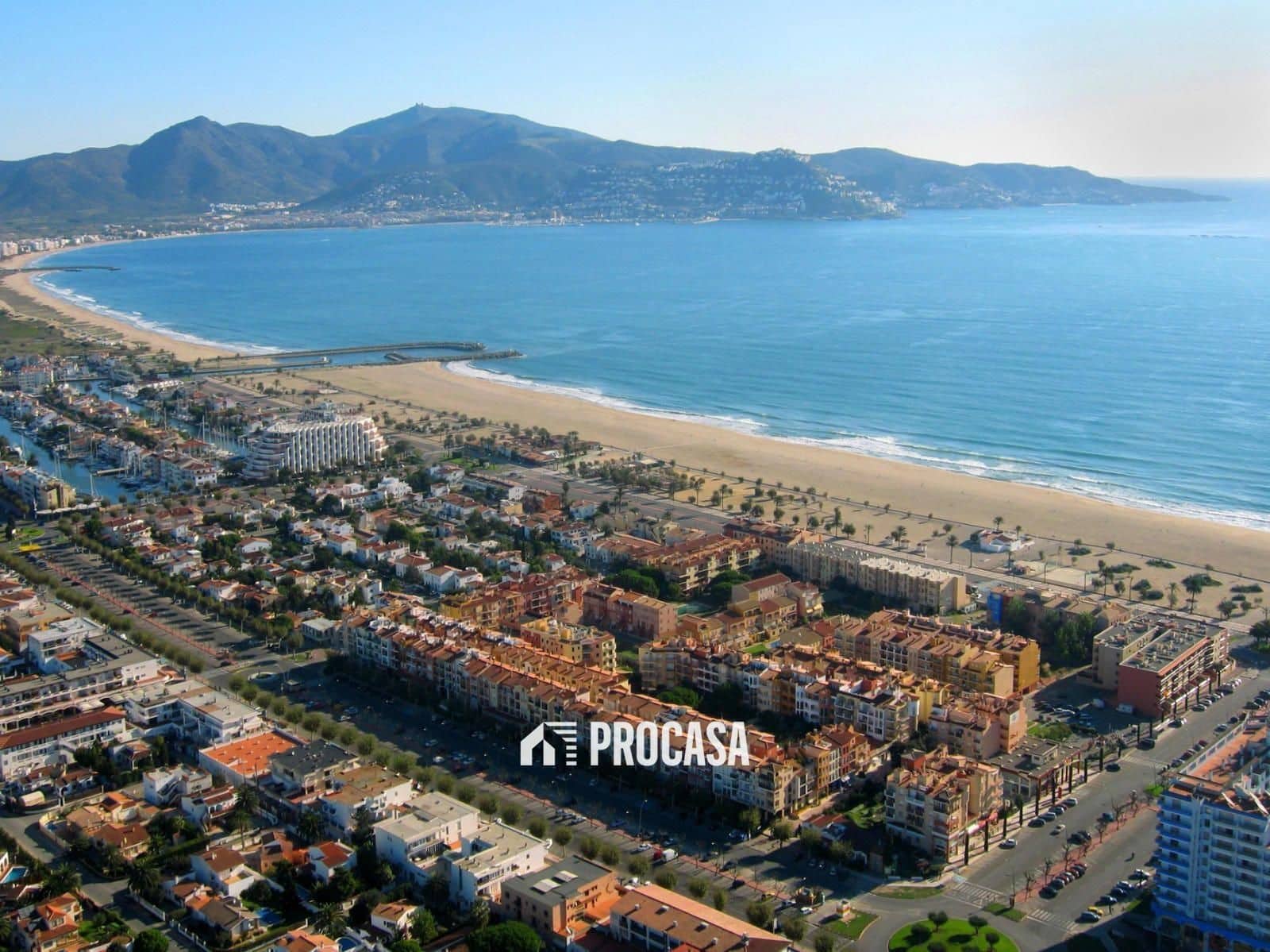 2 soveværelse Lejlighed til salg i Empuriabrava med swimmingpool - € 195.000 (Ref: 9428233)