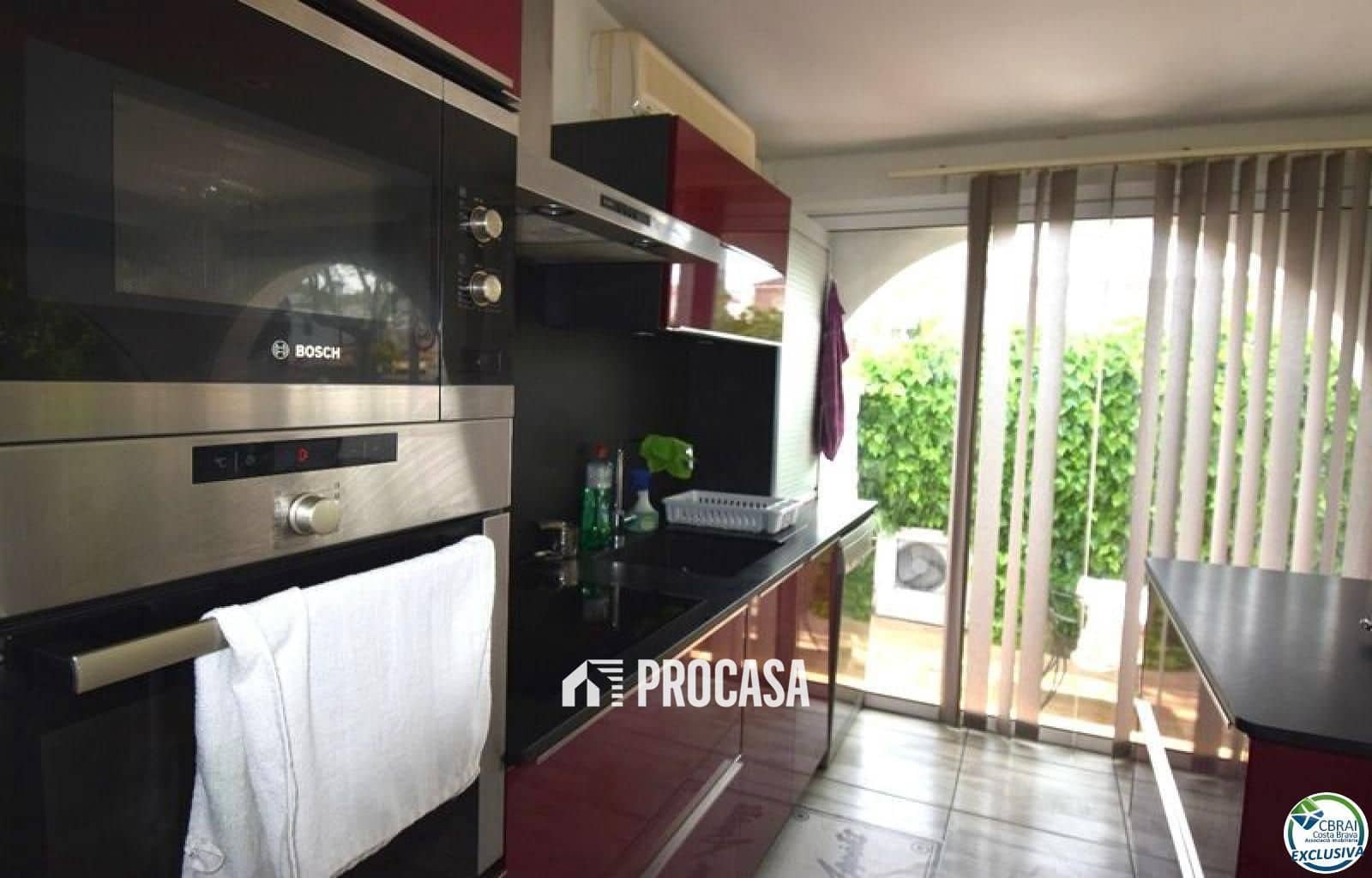 2 sovrum Villa till salu i Empuriabrava - 395 000 € (Ref: 9431929)