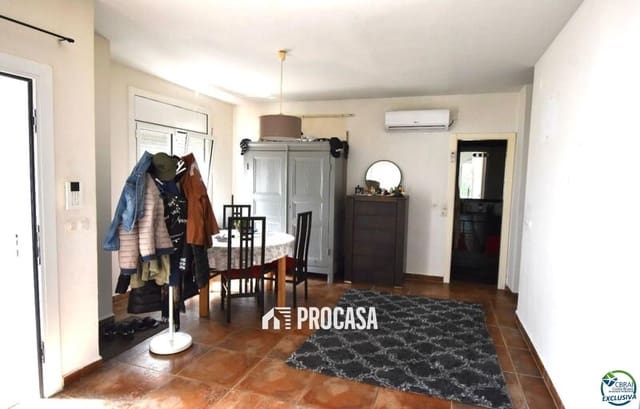 2 sovrum Villa till salu i Empuriabrava, Castelló d'Empúries - 395 000 € (Ref: 9431929)