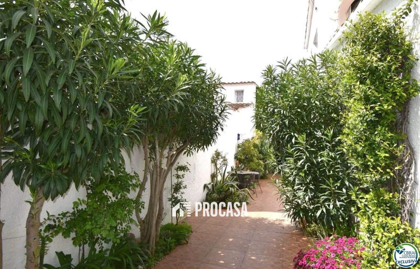 2 sovrum Villa till salu i Empuriabrava - 395 000 € (Ref: 9431929)