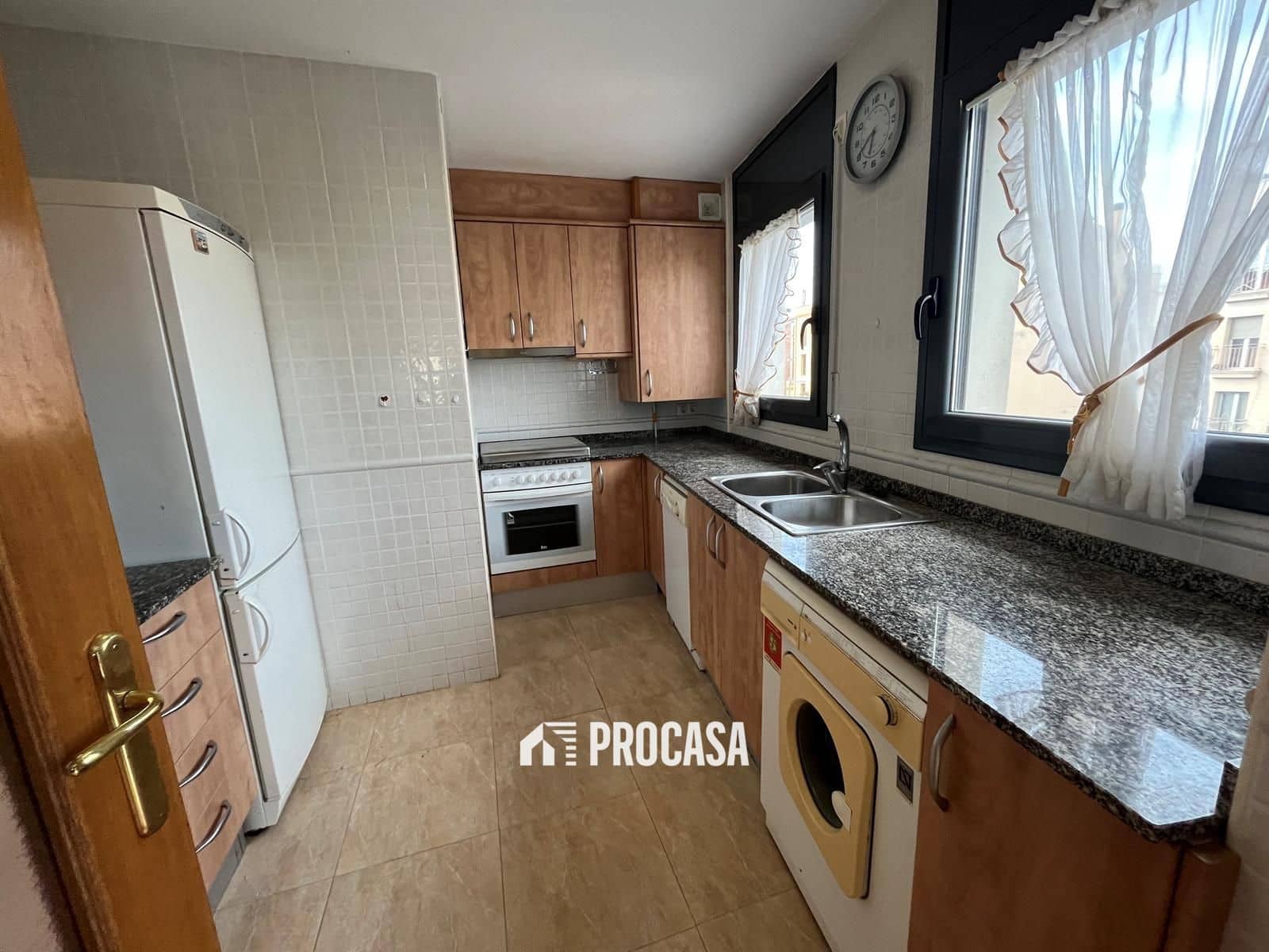 3 soveværelse Lejlighed til salg i Roses - € 287.000 (Ref: 9431930)