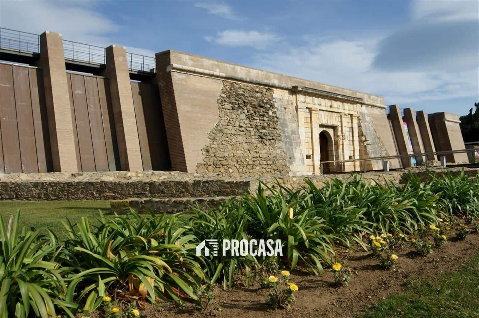 1 soveværelse Lejlighed til salg i Roses med garage - € 255.000 (Ref: 9431931)