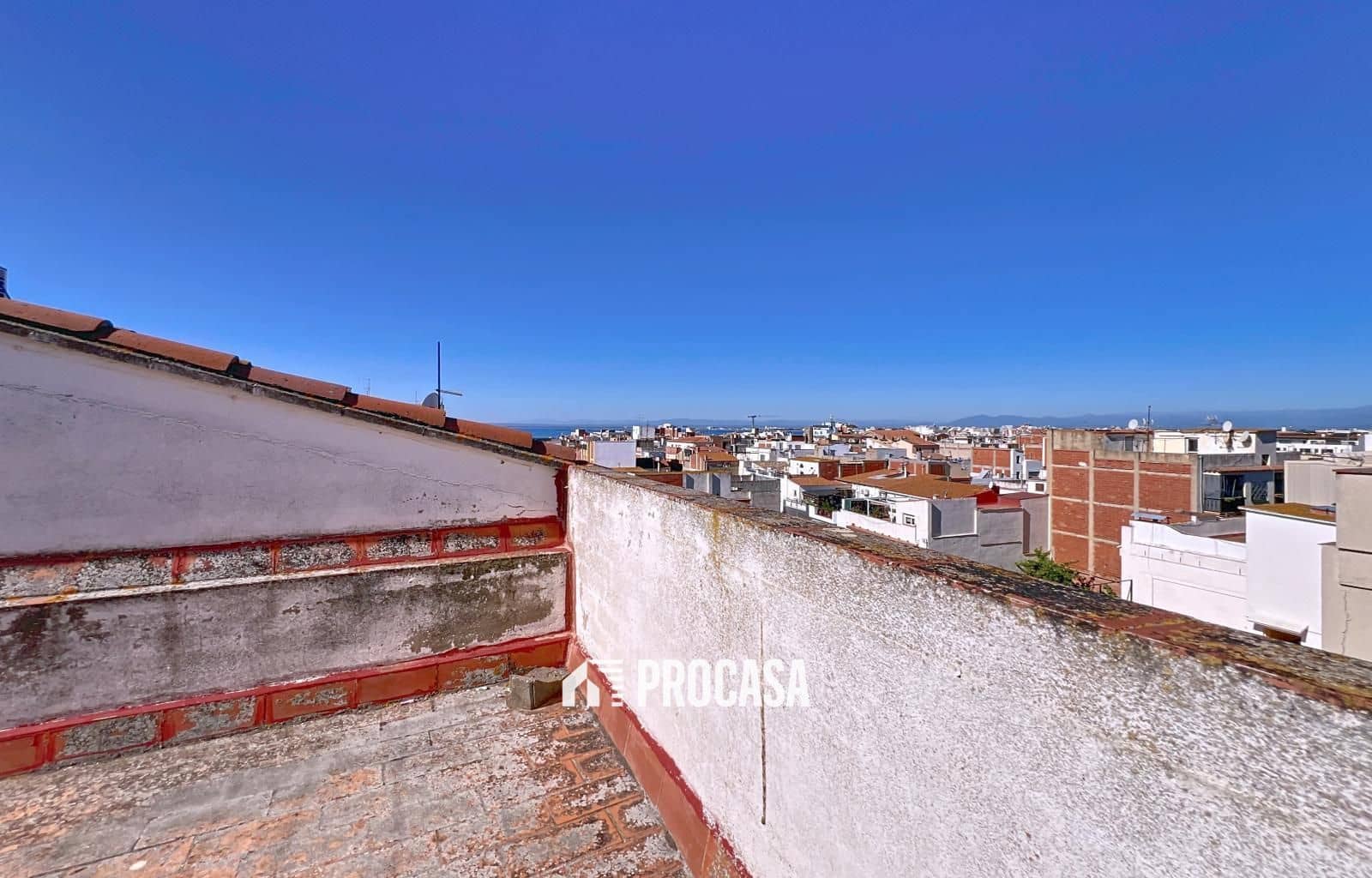 3 Zimmer Wohnung zu verkaufen in Roses - 185.000 € (Ref: 9436006)