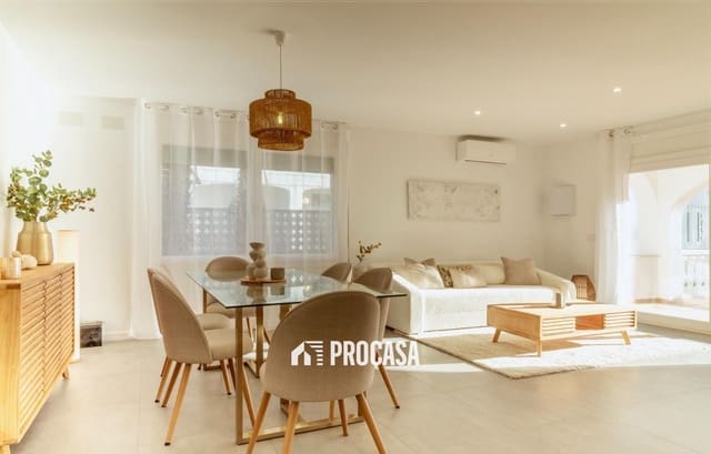 2 slaapkamer Flat te koop in Empuriabrava, Castelló d'Empúries met zwembad - € 320.000 (Ref: 9443984)