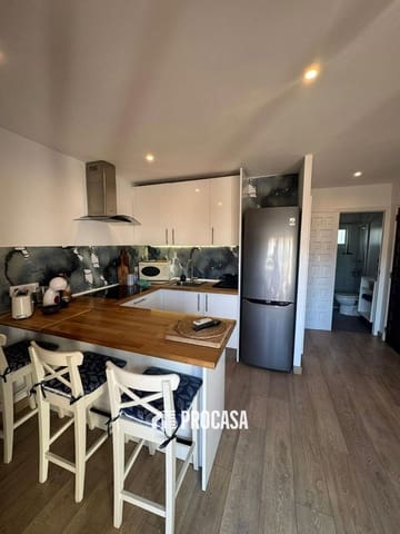 Piso de 1 habitación en Empuriabrava, Castelló d'Empúries en venta con piscina - 170.000 € (Ref: 9443985)
