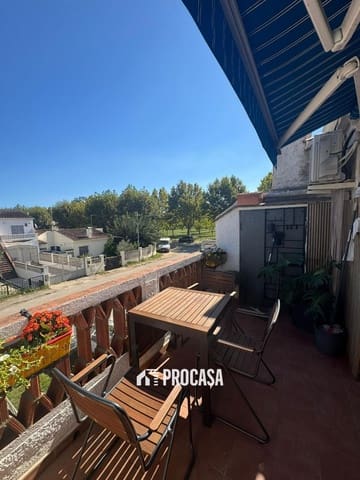 Piso de 1 habitación en Empuriabrava, Castelló d'Empúries en venta con piscina - 170.000 € (Ref: 9443985)