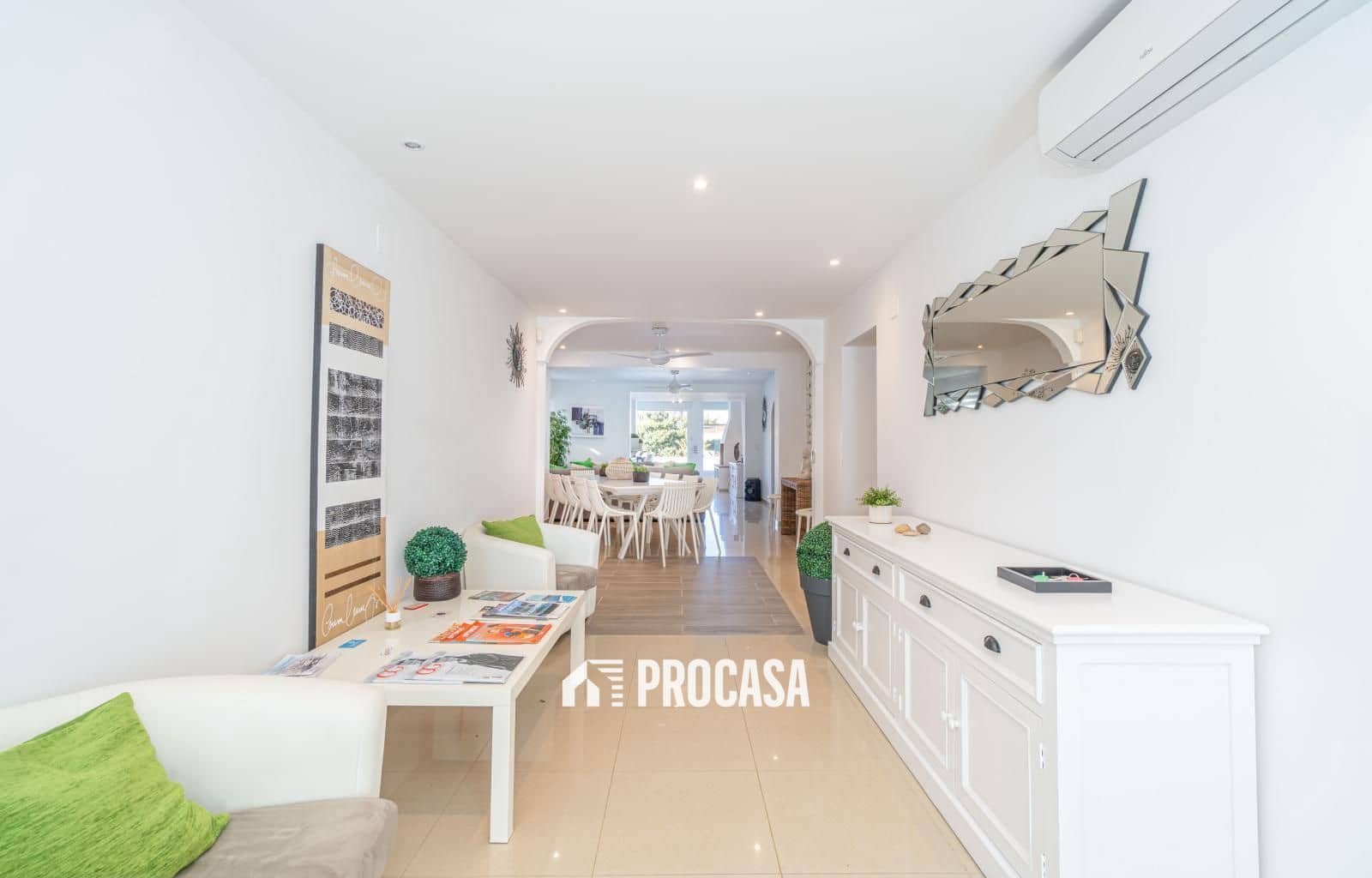 7 soveværelse Villa til salg i Empuriabrava med swimmingpool garage - € 1.450.000 (Ref: 9444625)