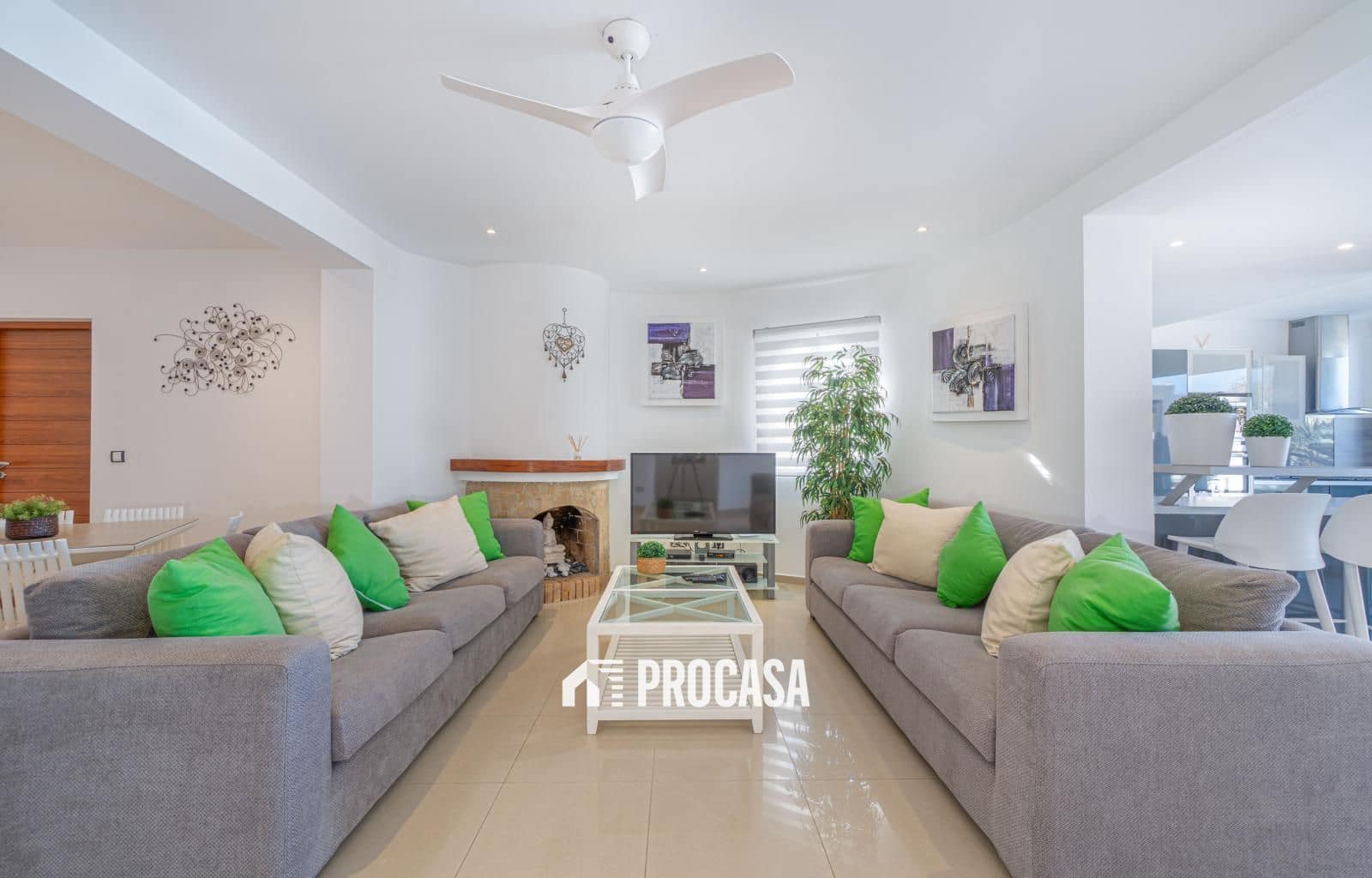 7 soveværelse Villa til salg i Empuriabrava med swimmingpool garage - € 1.450.000 (Ref: 9444625)