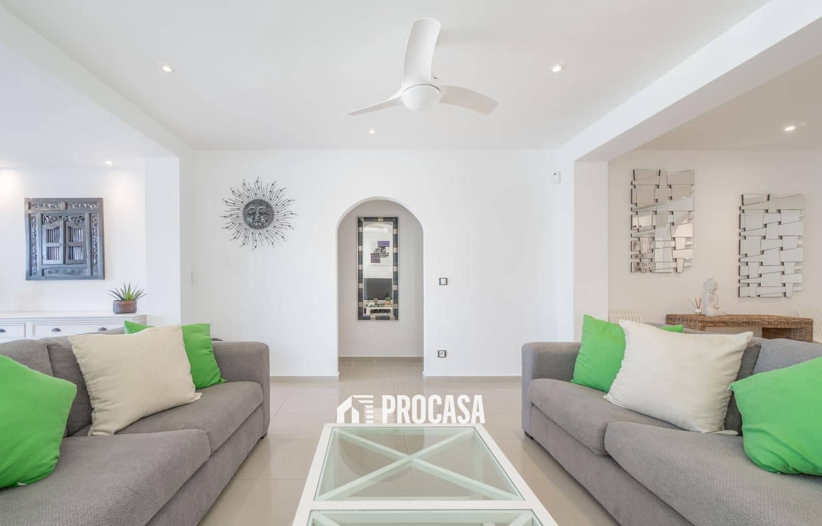 7 soveværelse Villa til salg i Empuriabrava med swimmingpool garage - € 1.450.000 (Ref: 9444625)