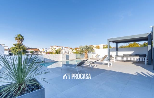 7 soveværelse Villa til salg i Empuriabrava, Castelló d'Empúries med swimmingpool garage - € 1.450.000 (Ref: 9444625)