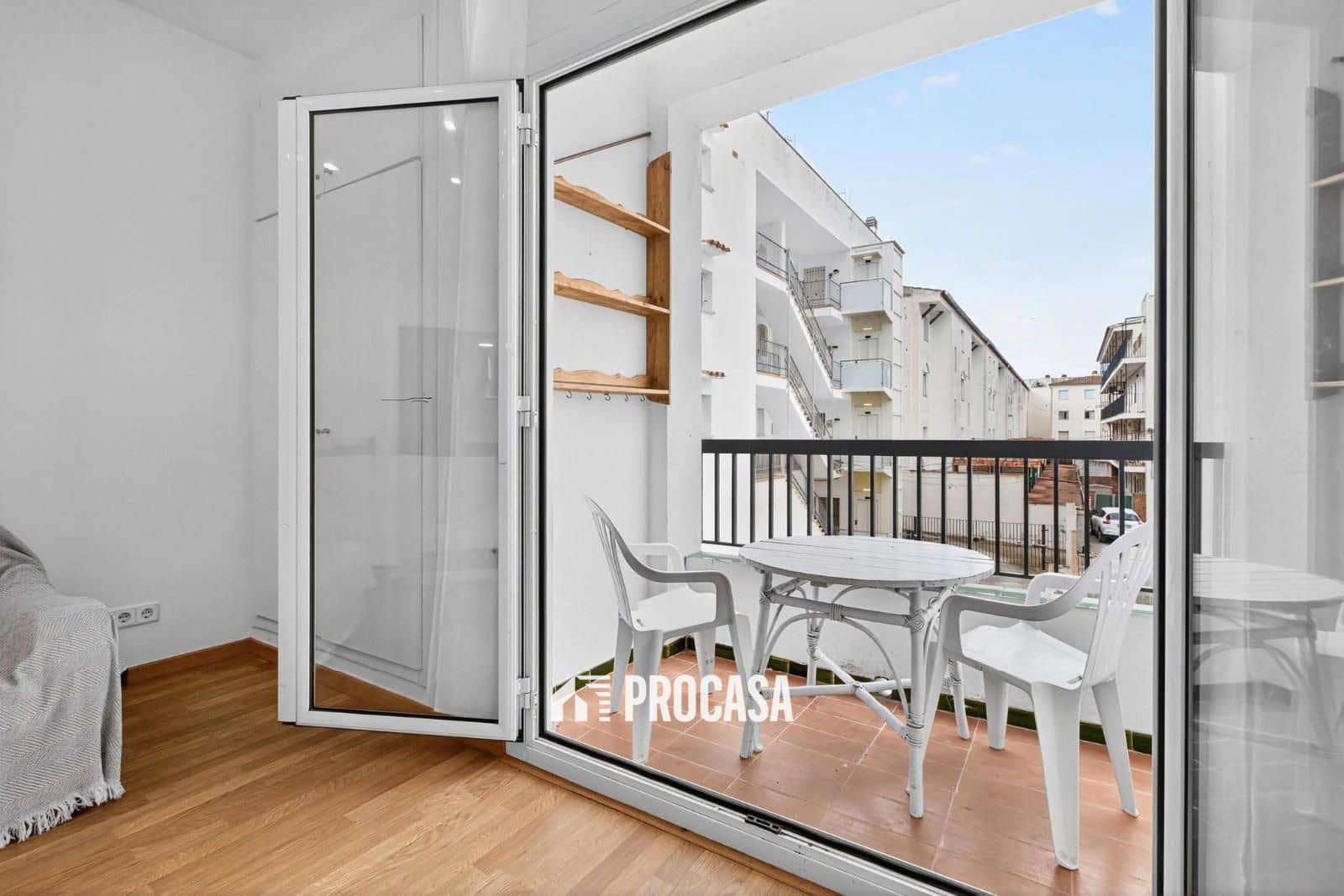 1 bedroom Flat for sale in Empuriabrava - € 117,500 (Ref: 9444626)