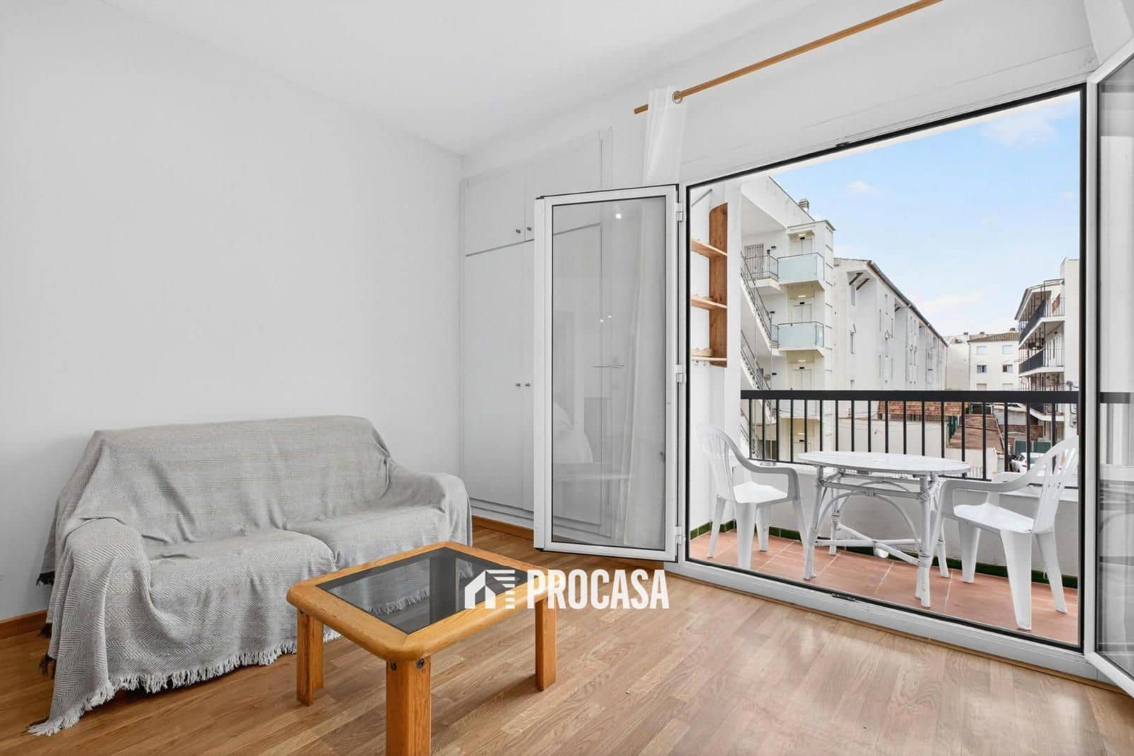 1 bedroom Flat for sale in Empuriabrava - € 117,500 (Ref: 9444626)